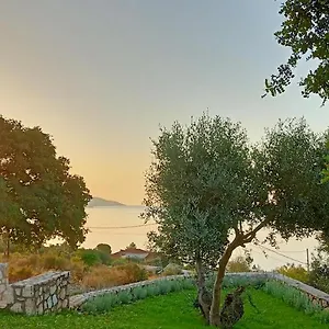 https://nerea.kefaloniahotels.net