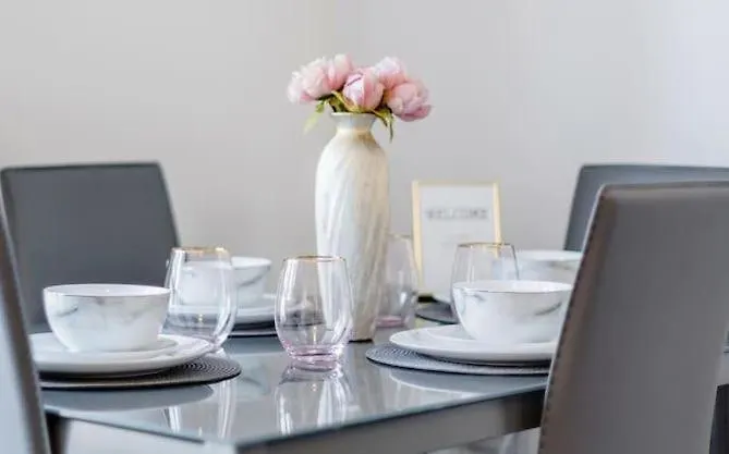 Apartment Two Bedroom Serviced Apartment, London